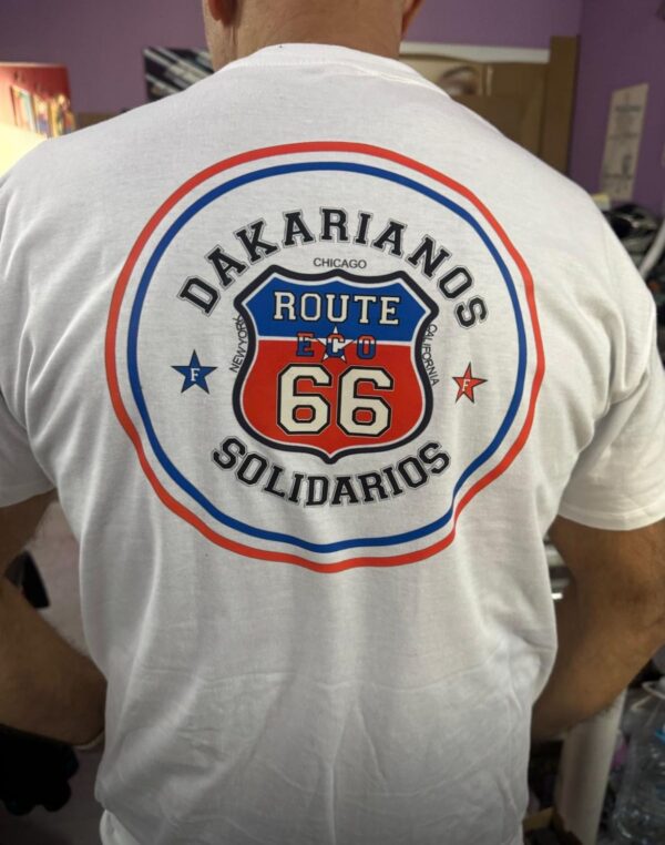 Camiseta Dakarianos Solidarios Blanca